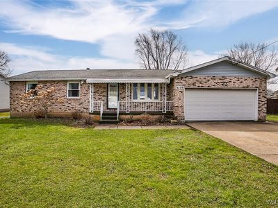 6189 Kay Ellen Dr, Niagara Falls, NY, 14305
