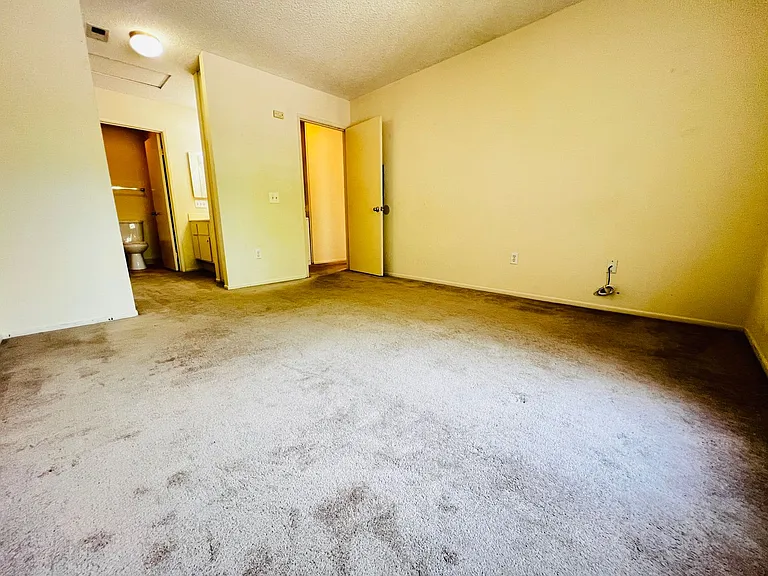 10766 Dabney Dr #30 — Photo 14