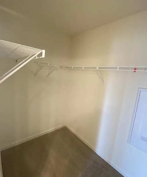 112 Brighton Ln W — Photo 17