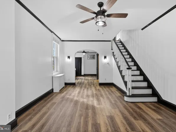 6747 Ditman St, Philadelphia, PA 19135
