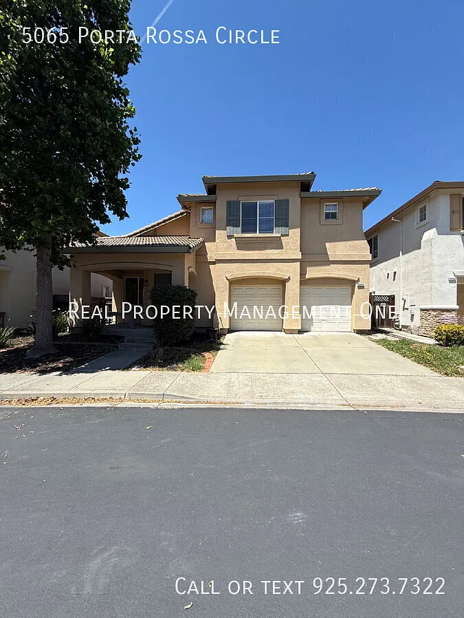 Building Photo - 5065 Porta Rossa Cir