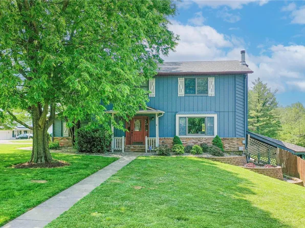 6 Charles Trl, Lebanon, IL 62254