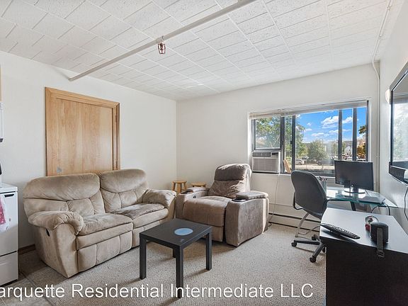 4th image of 2125 W Kilbourn Ave #7206971