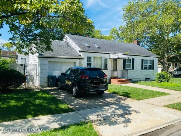 60 Allison Ave, Staten Island, NY 10306