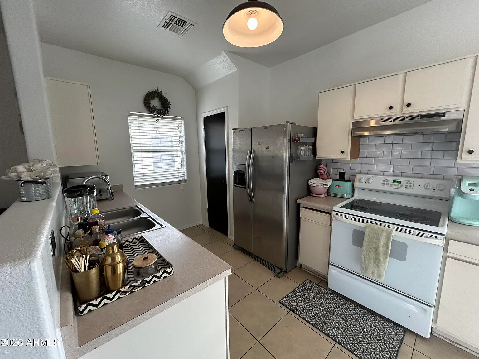 3 bed, 2.5 bath, 1297 sqft, $2,950 — Photo 4
