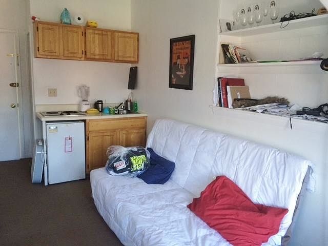 2nd image of 248 Newbury St #10AA