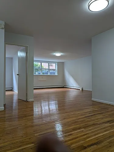 368 Park Ave Photo 1