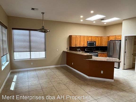 3rd image of 339 S Bayshore Blvd