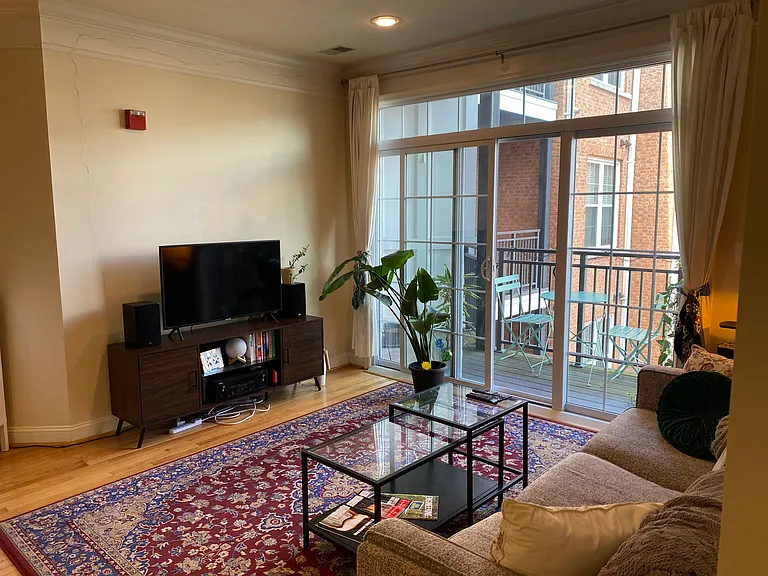 1451 Belmont St NW — Photo 13
