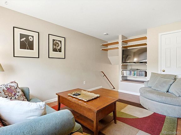 2nd image of 776 W Cleveland Circle