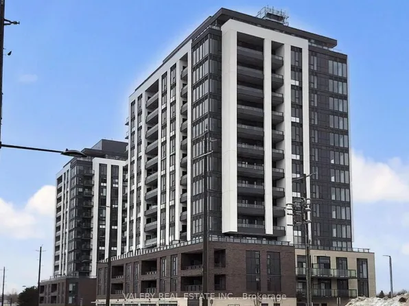 705 Davis Dr, Newmarket, ON