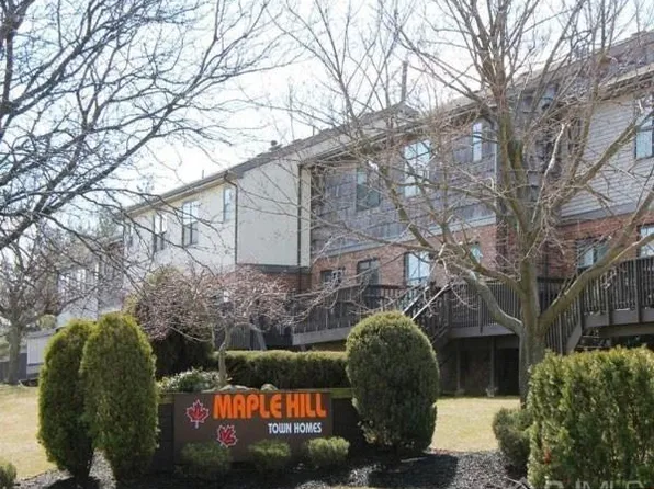 601 Maple Hill Dr Unit 601, Woodbridge, NJ 07095