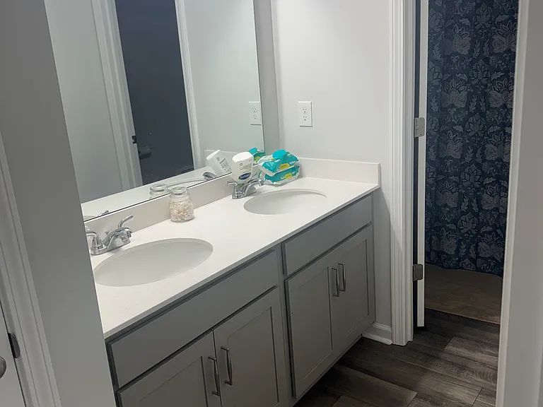 609 Parker Ct — Photo 20