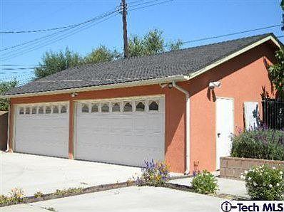 3rd image of 10701 Artrude St