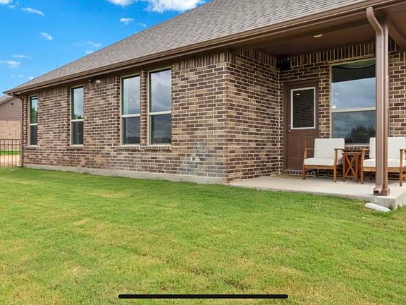 2nd image of 15837 Holland Hill Ln