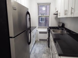 7272 112th St APT 5E, Forest Hills, NY 11375