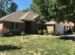 2296 W Allen Dr, Springfield, MO 65810