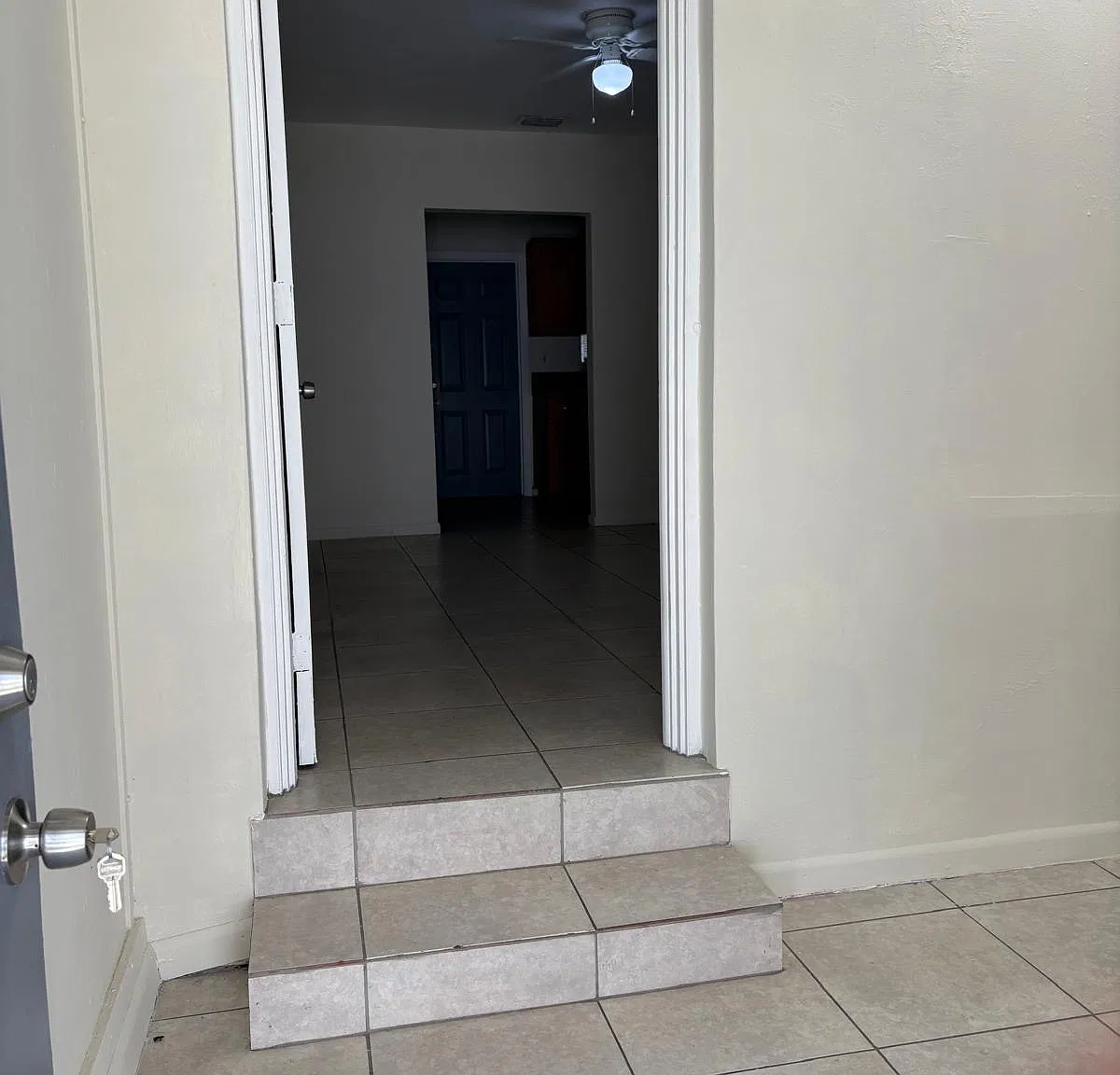 2 bed, 850 sqft, $2,000 — Photo 3