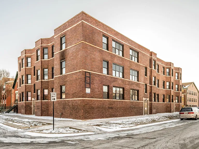 705 S Lawndale — Photo 11