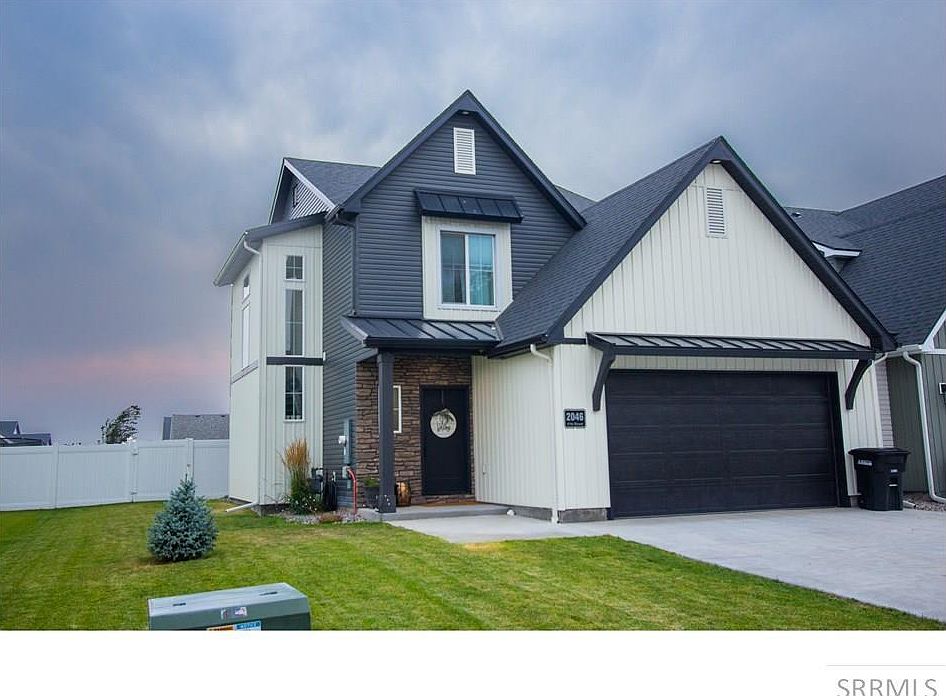 1st image of 2046 47th St