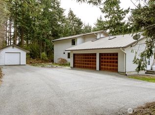 2047 Briarwood Drive, Oak Harbor, WA