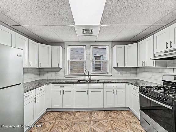 4th image of 531 S Irving Ave