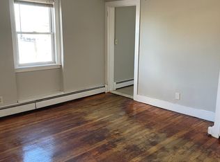 204 Main St APT 4, Portland, CT 06480