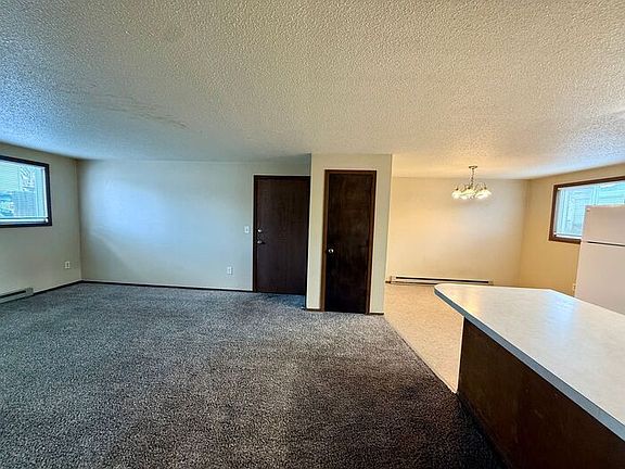 5th image of 4832 Basswood Dr
