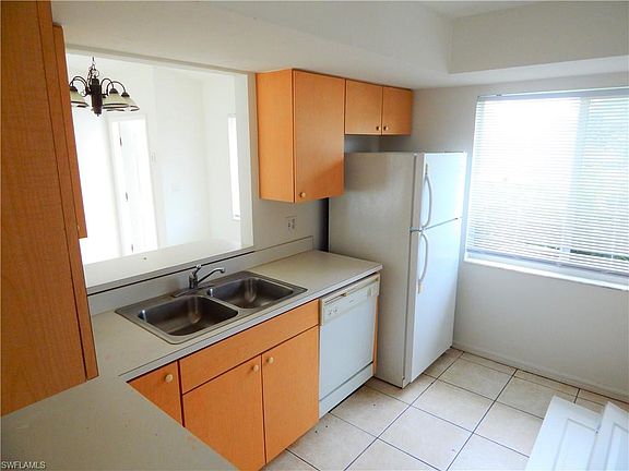4th image of 17373 Cleveland Dr #381