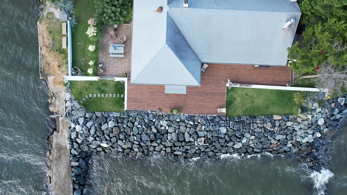 New deck surrounds the entire house providing views from 270 degrees of the bay - 6598 Long Beach Dr