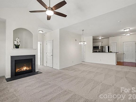 3rd image of 18711 Ruffner Dr Unit 3C