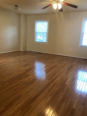 1st image of 4342 Greenberry Ln