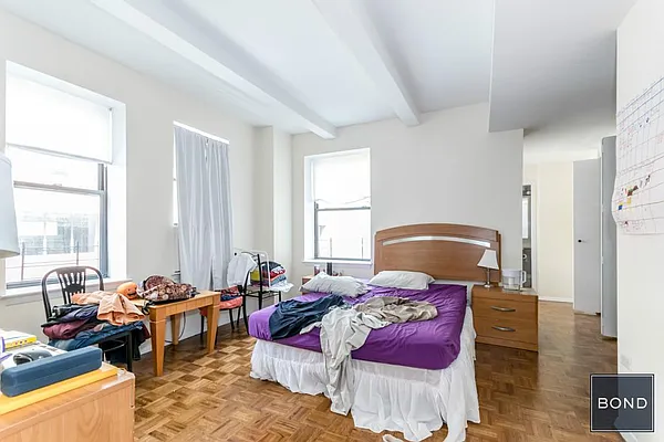 Rented by Bond New York | media 3