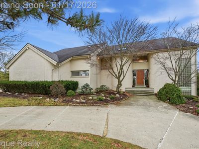 2029 Birchwood Way, Bloomfield Hills, MI, 48302