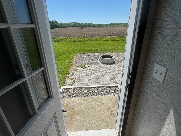 1074B Horseback Rd #1 — Photo 11