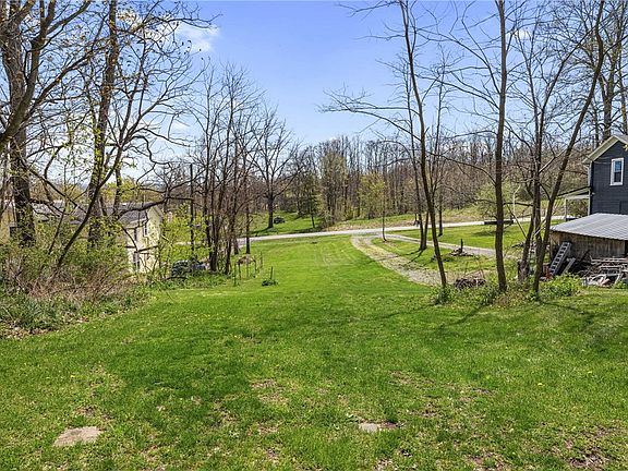 4th image of 3764 Italy Hill Rd #10