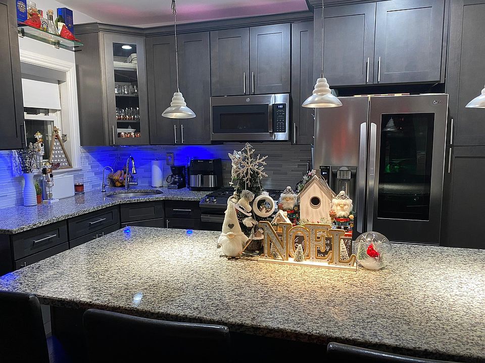 2nd image of 3671 Barnes Ave #2