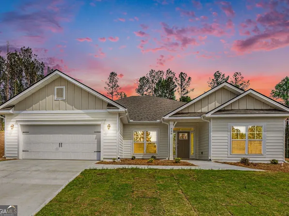 939 Eagle Heights Dr, Maysville, GA 30558