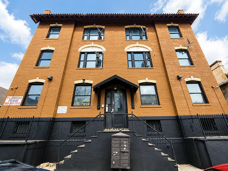 66 N Grove St #4C — Photo 6