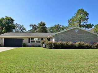 1105 Lady Guinevere Dr, Valrico, FL 33594