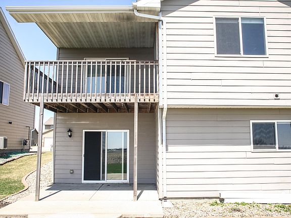 5th image of 3511 W 93rd St