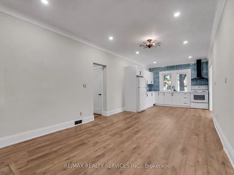 939 Beach Blvd #2 — Photo 14