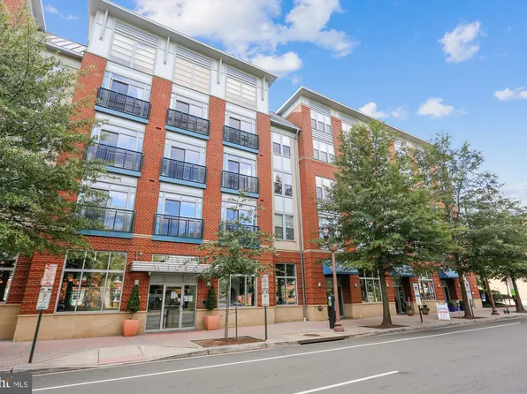 1800 Wilson Blvd Unit 227, Arlington, VA 22201