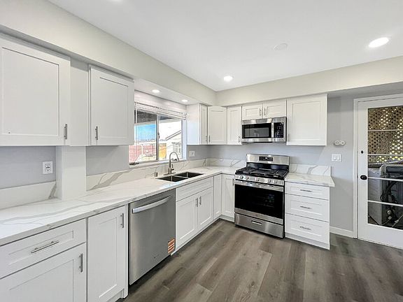 2nd image of 8039 Lemon Ave