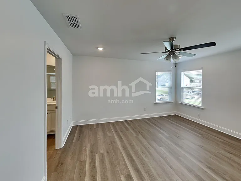 212 Argea Dr — Photo 11