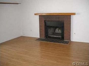3rd image of 863 Yorkshire Ln