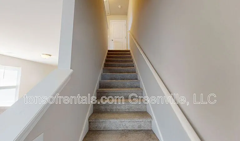 203B Cromer Rd — Photo 6