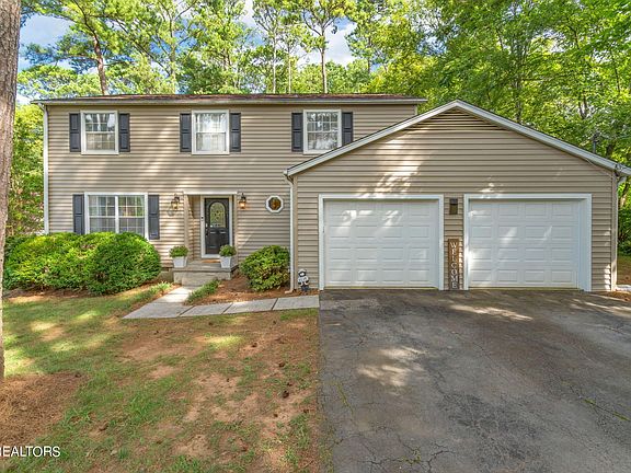 2nd image of 9125 Candlewood Dr