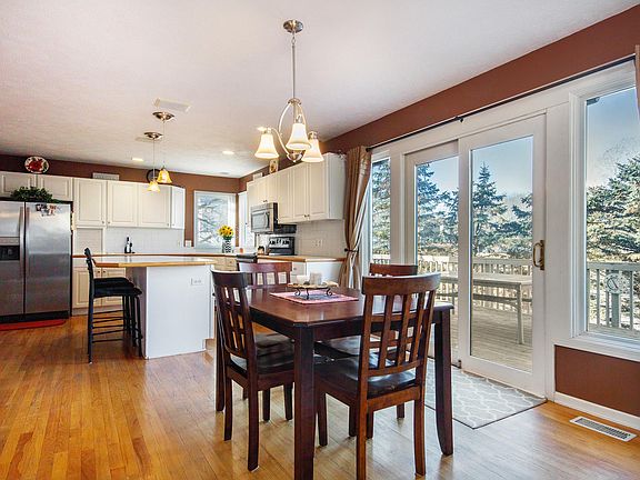 4th image of 7241 Loma Linda Ct NE