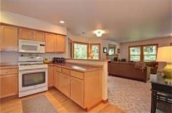 5th image of 10023 NE Summerberry Ct